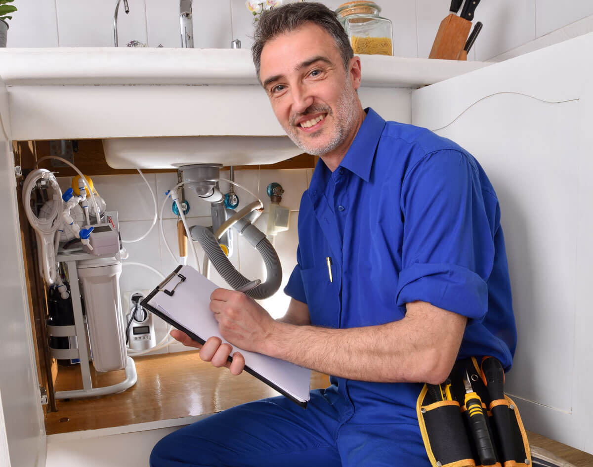 p911_plumber_with_clipboard-1